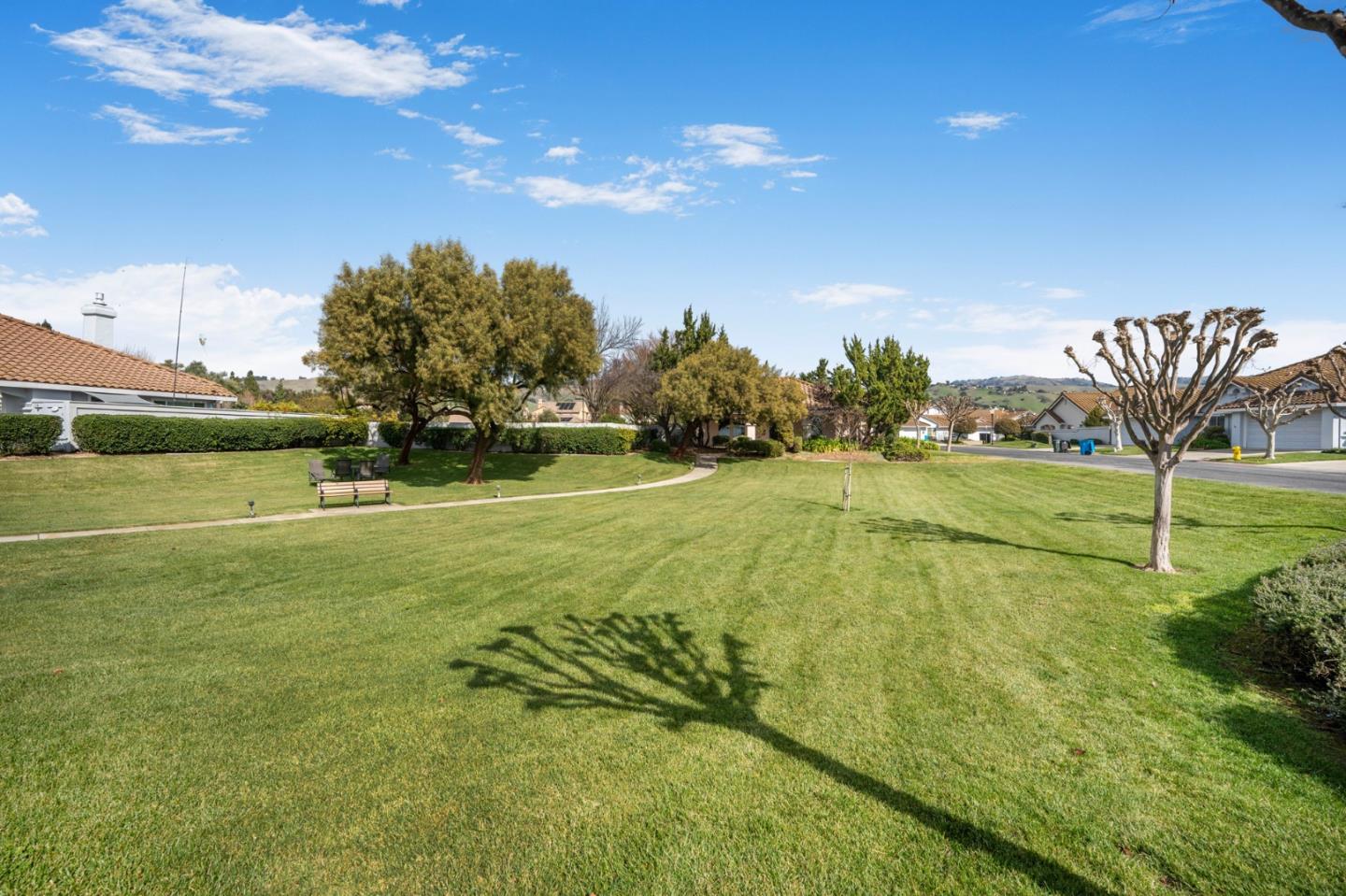 Detail Gallery Image 23 of 27 For 1812 Pinecone Ct, Morgan Hill,  CA 95037 - 2 Beds | 1 Baths