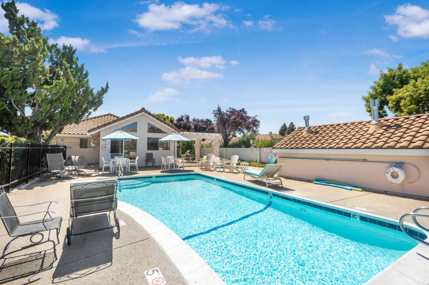 Detail Gallery Image 25 of 27 For 1812 Pinecone Ct, Morgan Hill,  CA 95037 - 2 Beds | 1 Baths