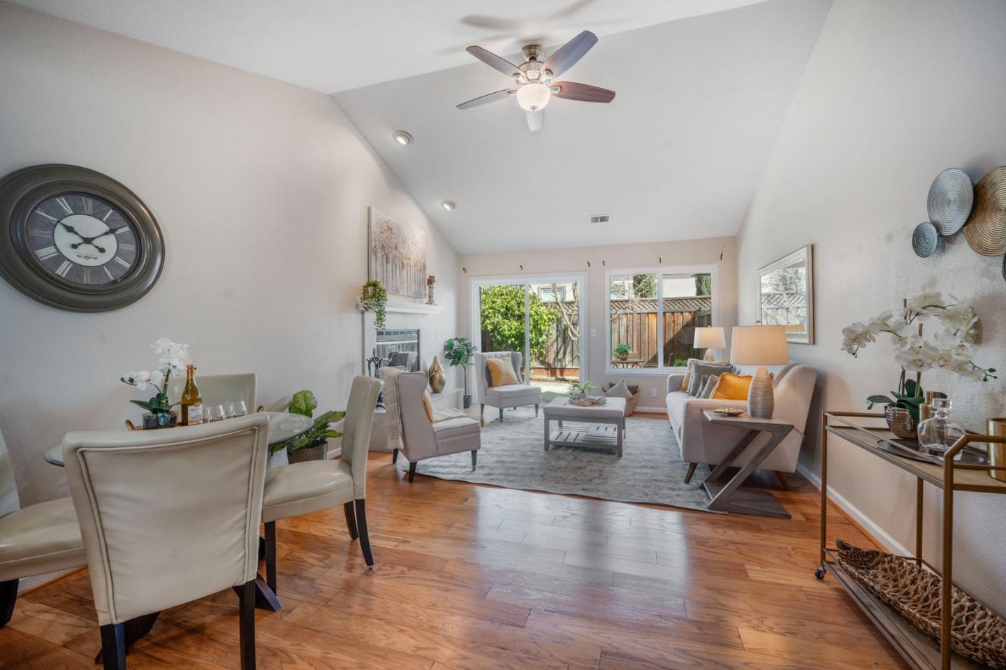 Detail Gallery Image 7 of 27 For 1812 Pinecone Ct, Morgan Hill,  CA 95037 - 2 Beds | 1 Baths