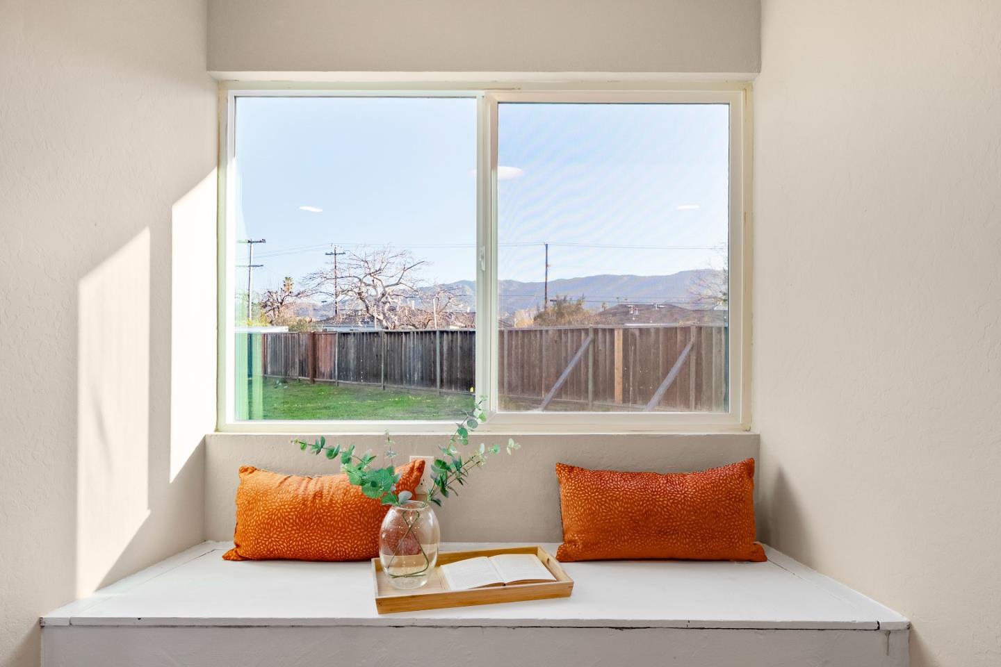 Detail Gallery Image 28 of 34 For 14936 Sutton Dr, San Jose,  CA 95124 - 4 Beds | 2 Baths