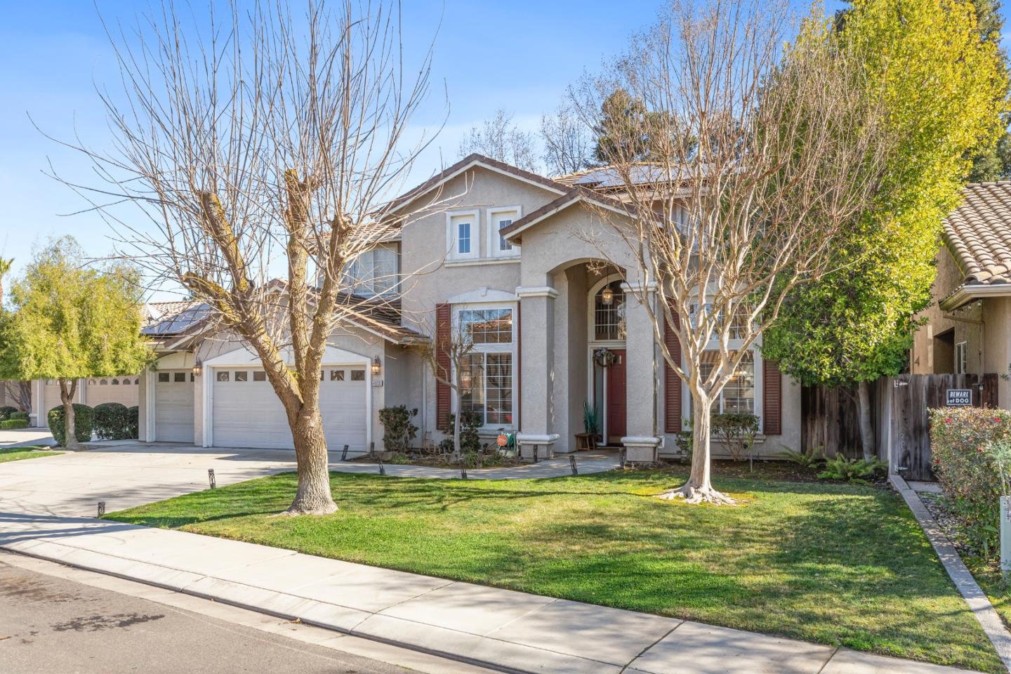 Detail Gallery Image 2 of 29 For 4008 Cortona Dr, Modesto,  CA 95356 - 4 Beds | 3 Baths