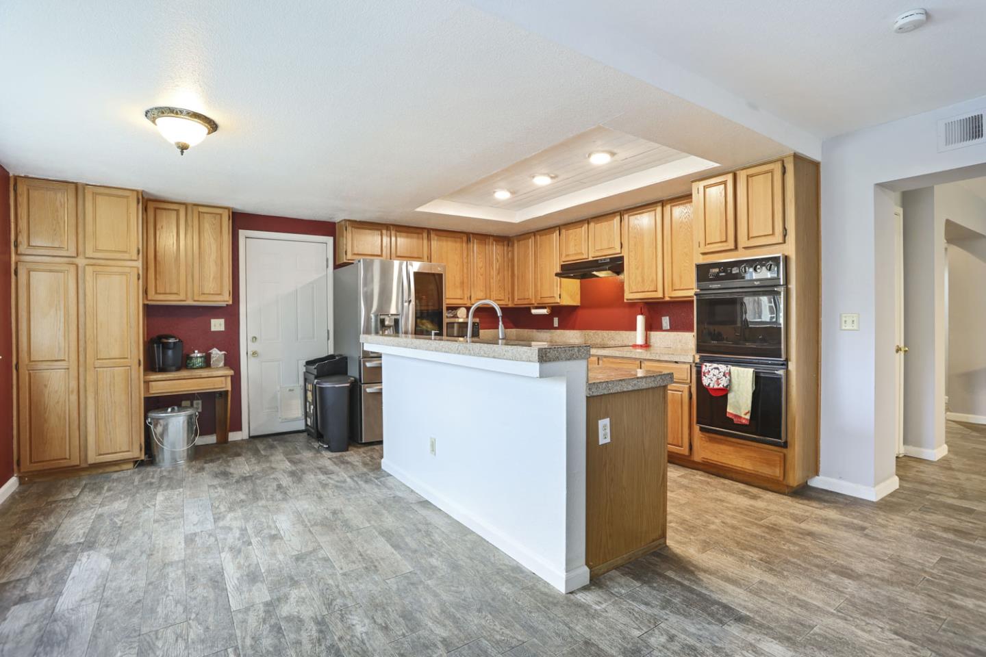 1545 Deer Run Ln, San Joaquin County, CA 95376 photo 21