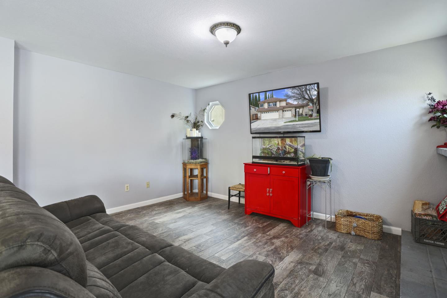 1545 Deer Run Ln, San Joaquin County, CA 95376 photo 26