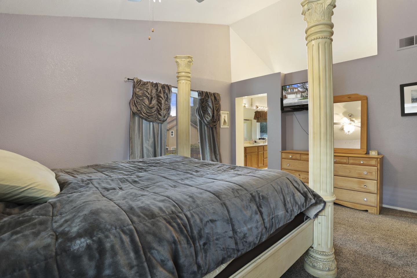1545 Deer Run Ln, San Joaquin County, CA 95376 photo 40