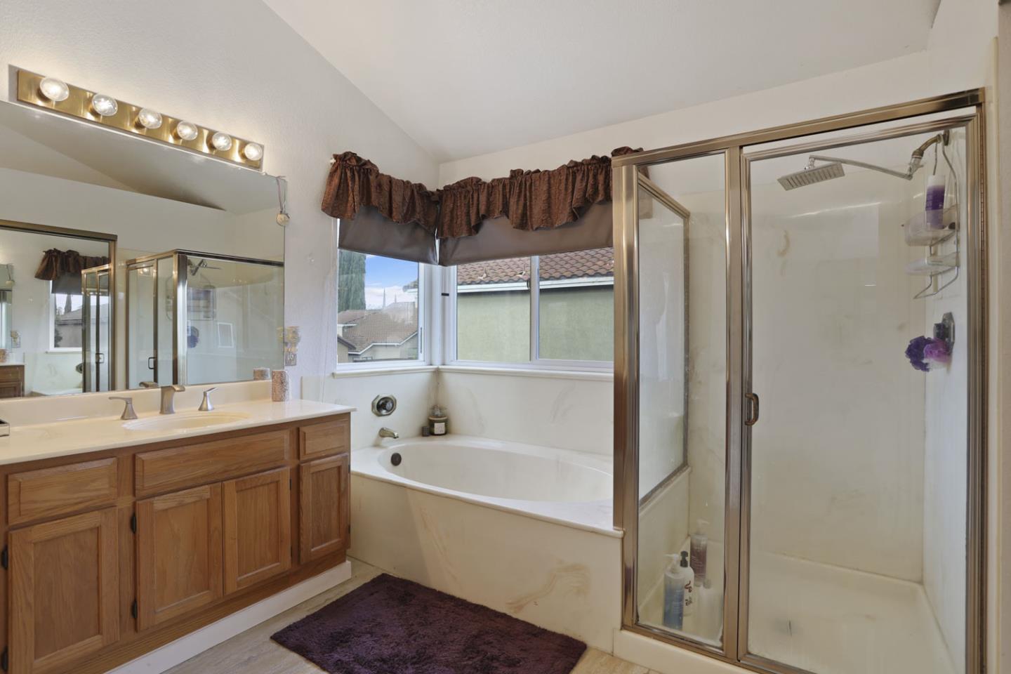 1545 Deer Run Ln, San Joaquin County, CA 95376 photo 41