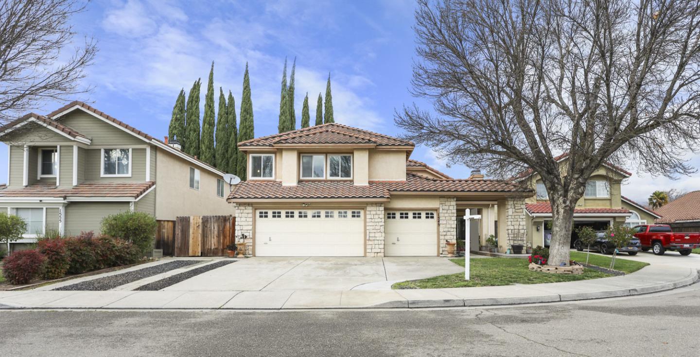 1545 Deer Run Ln, San Joaquin County, CA 95376 photo 6