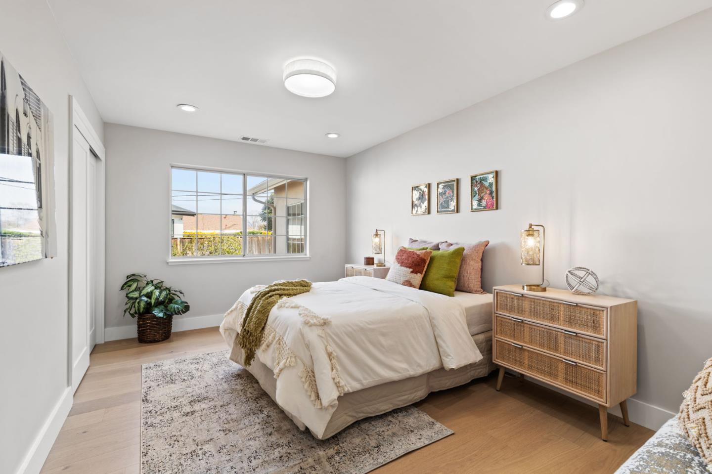 Detail Gallery Image 14 of 22 For 1661 Hyacinth Ln, San Jose,  CA 95124 - 3 Beds | 2 Baths