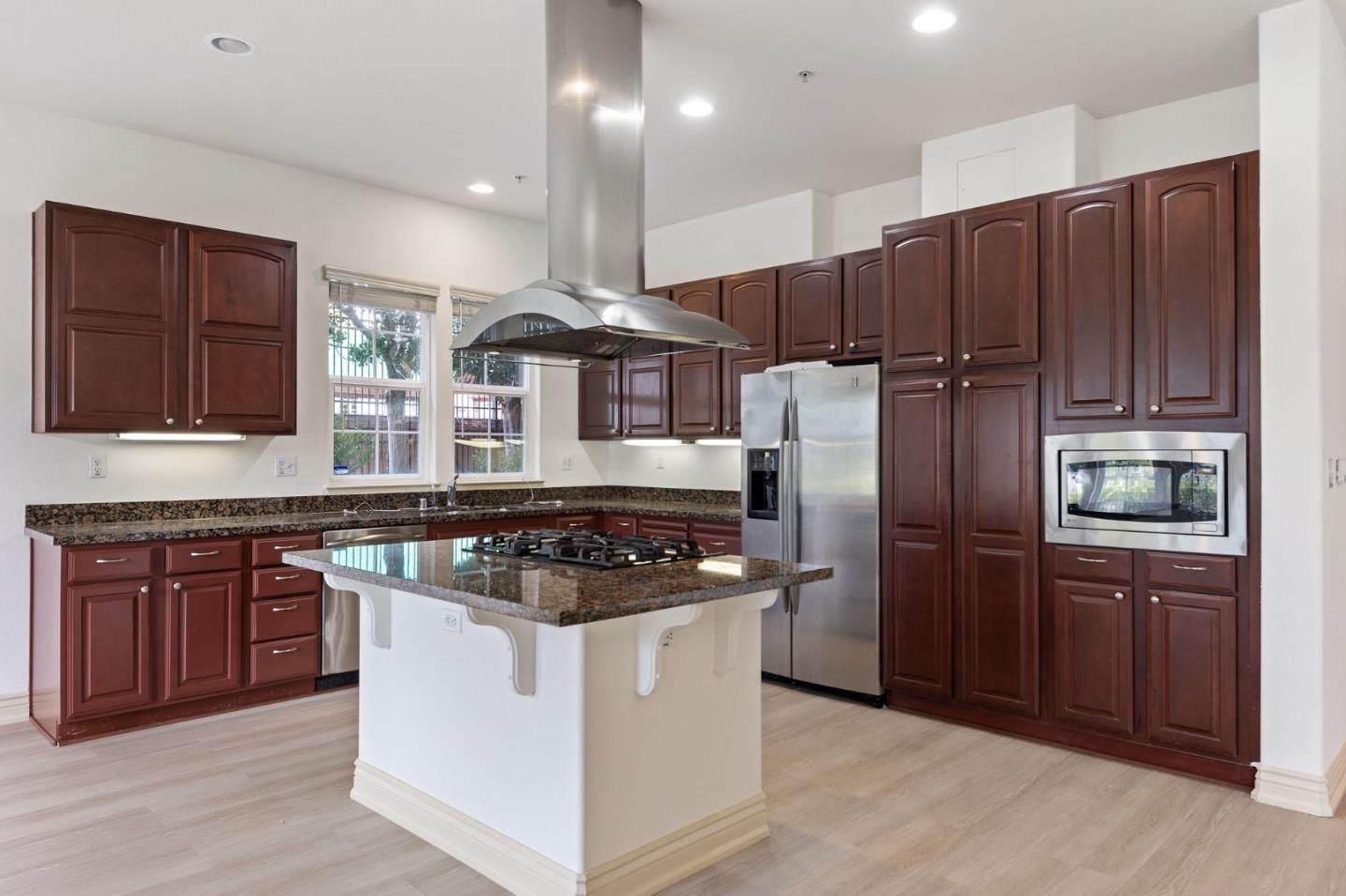 Detail Gallery Image 20 of 73 For 88 S Broadway #2101,  Millbrae,  CA 94030 - 2 Beds | 2 Baths