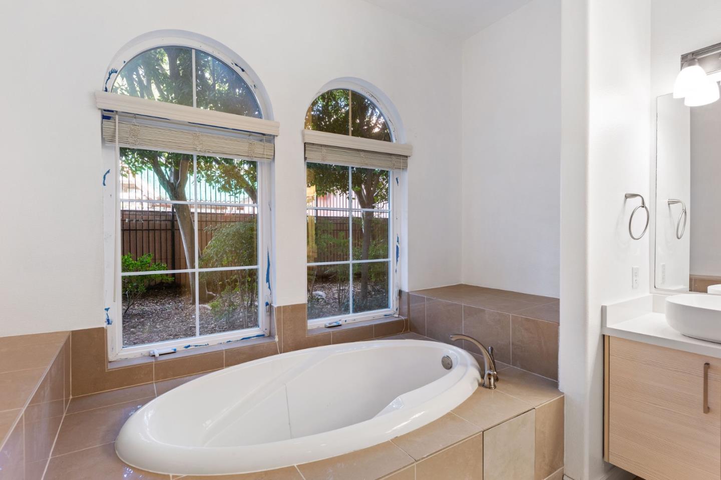 Detail Gallery Image 38 of 73 For 88 S Broadway #2101,  Millbrae,  CA 94030 - 2 Beds | 2 Baths