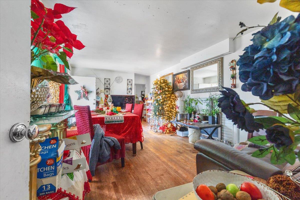 Detail Gallery Image 8 of 9 For 896 S Almaden Ave, San Jose,  CA 95110 - – Beds | – Baths
