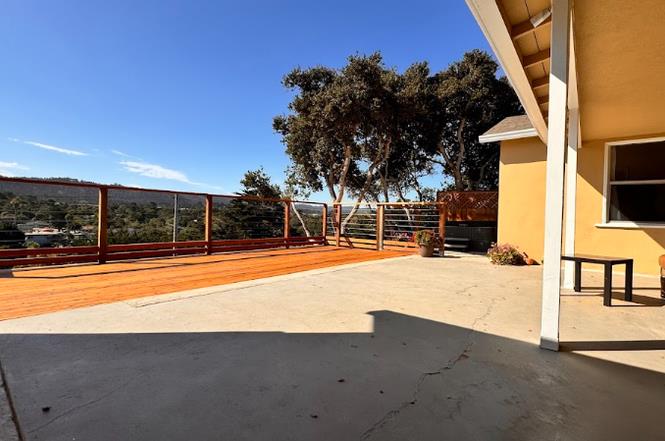 Detail Gallery Image 18 of 19 For 950 Portola Dr, Monterey,  CA 93940 - 3 Beds | 2 Baths