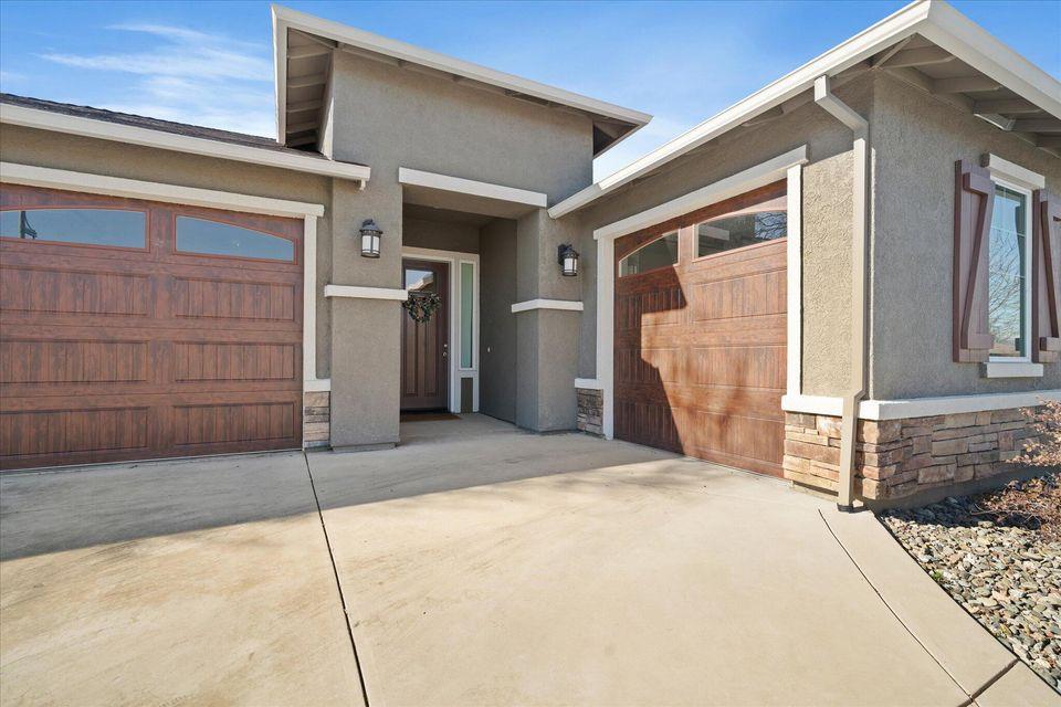 Detail Gallery Image 2 of 30 For 1156 Hancock Dr, Redding,  CA 96003 - 3 Beds | 2 Baths