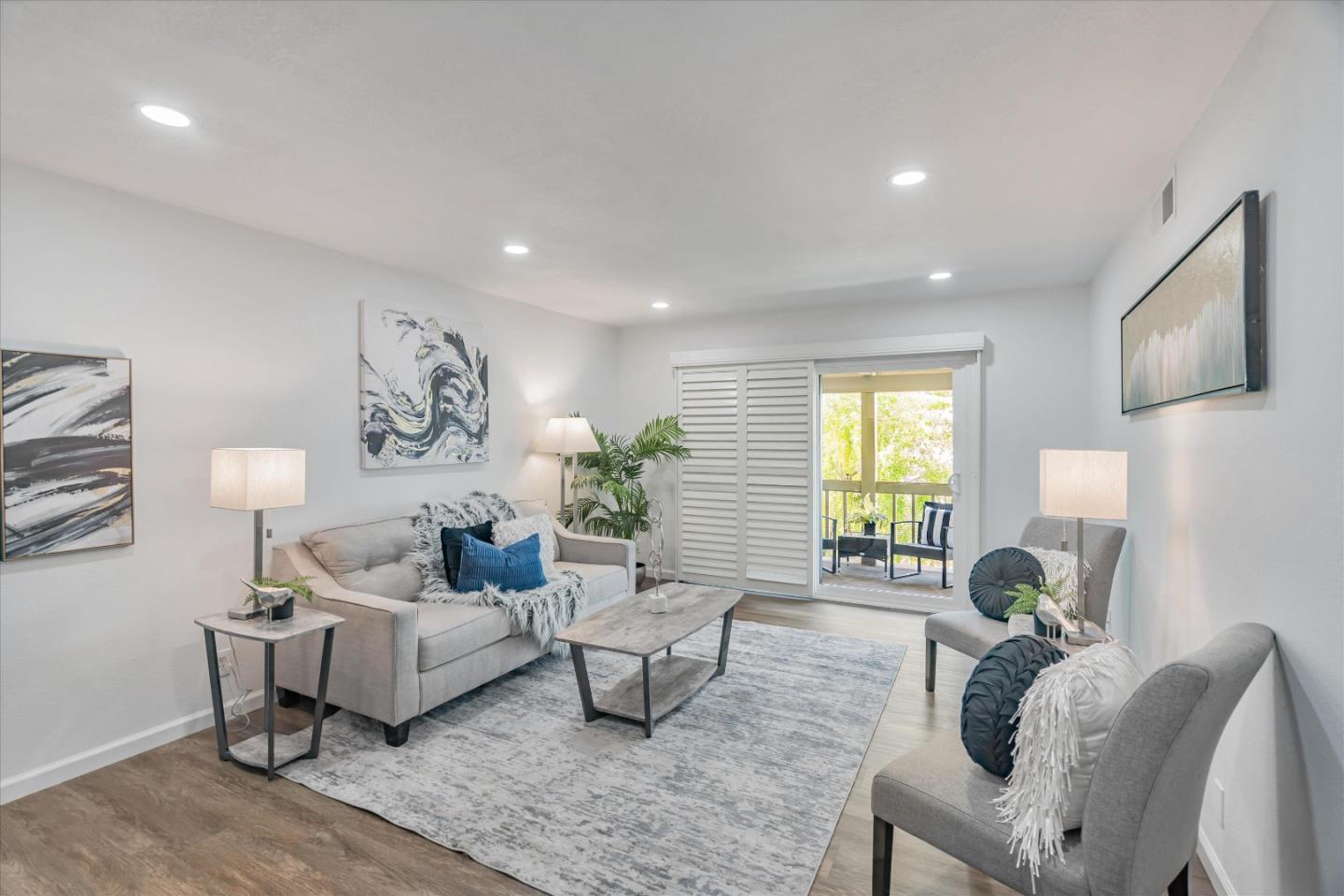 Detail Gallery Image 10 of 41 For 5523 Cribari Cir, San Jose,  CA 95135 - 2 Beds | 2 Baths