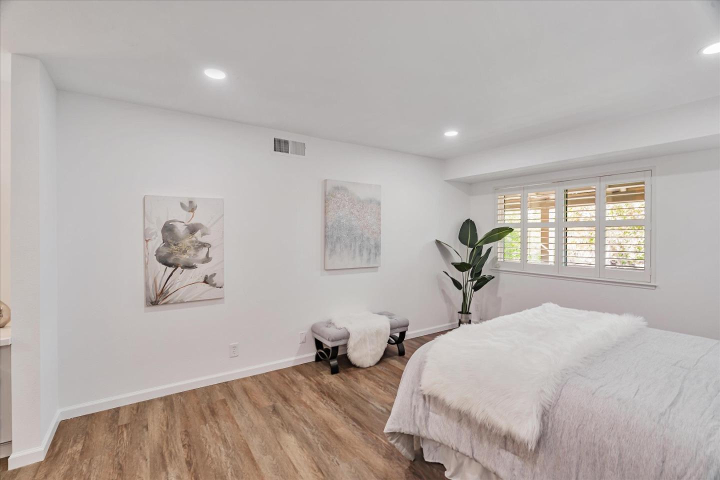 Detail Gallery Image 18 of 41 For 5523 Cribari Cir, San Jose,  CA 95135 - 2 Beds | 2 Baths