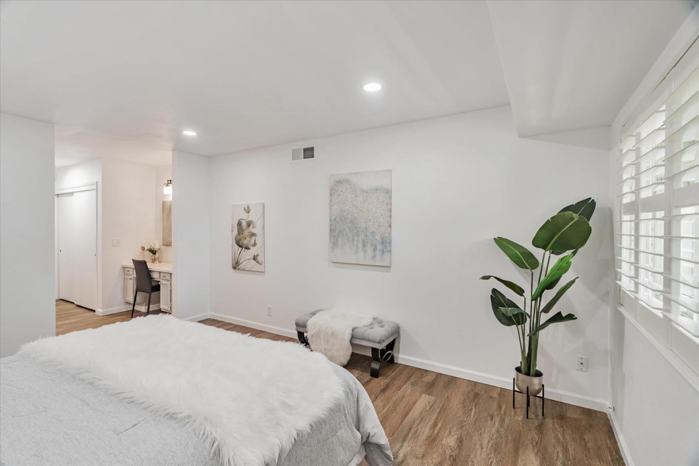 Detail Gallery Image 19 of 41 For 5523 Cribari Cir, San Jose,  CA 95135 - 2 Beds | 2 Baths