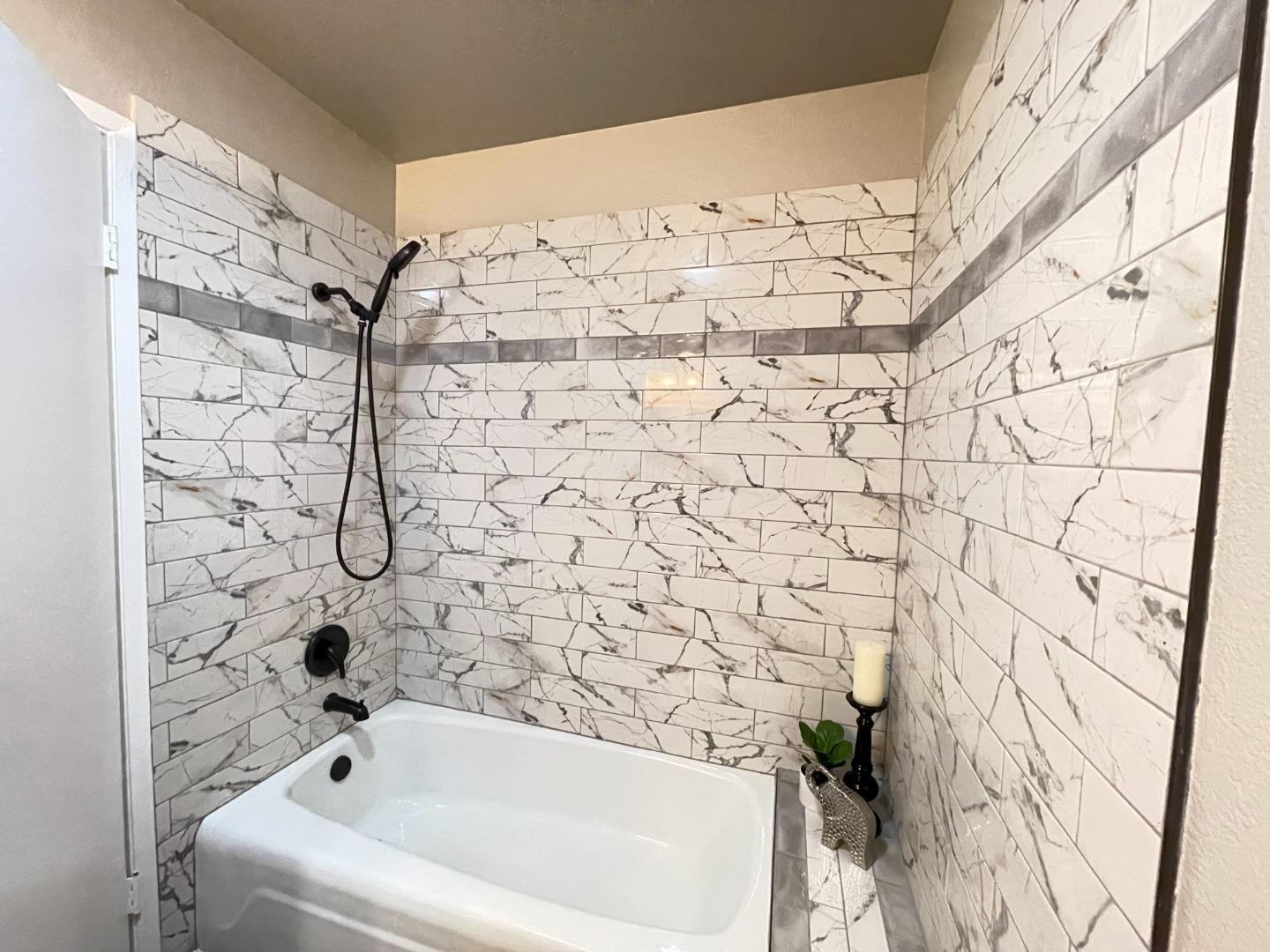 Detail Gallery Image 22 of 41 For 5523 Cribari Cir, San Jose,  CA 95135 - 2 Beds | 2 Baths