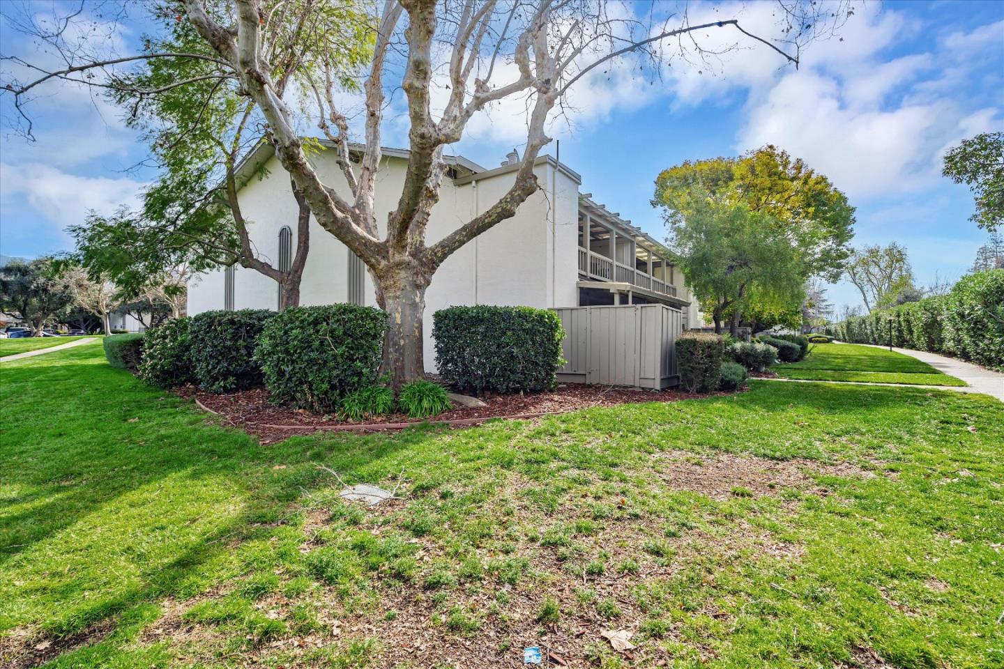 Detail Gallery Image 32 of 41 For 5523 Cribari Cir, San Jose,  CA 95135 - 2 Beds | 2 Baths