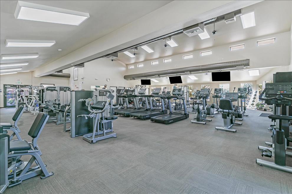 Detail Gallery Image 34 of 41 For 5523 Cribari Cir, San Jose,  CA 95135 - 2 Beds | 2 Baths