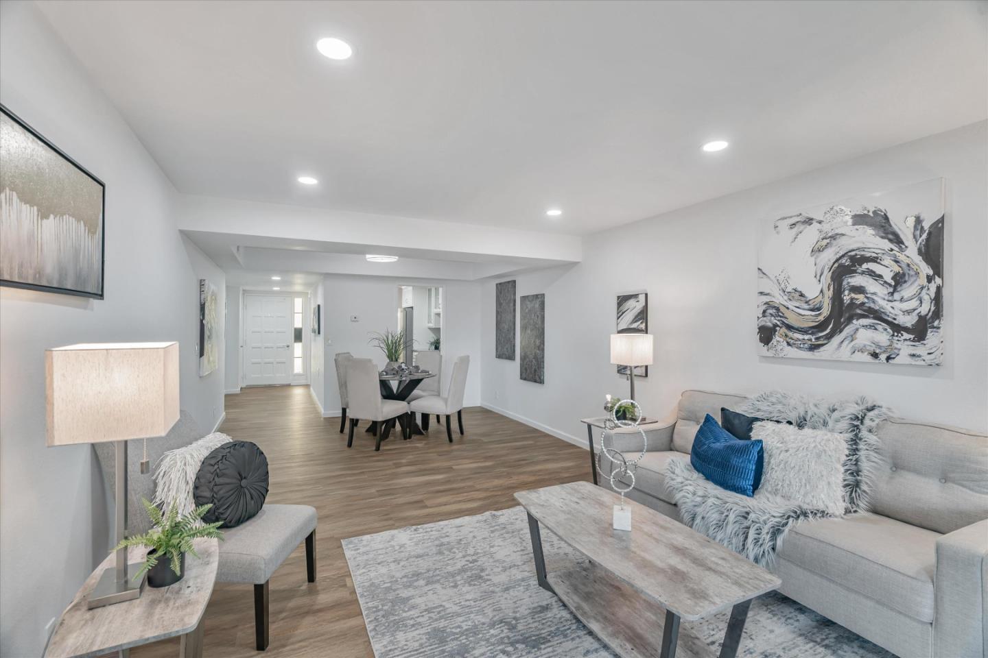 Detail Gallery Image 8 of 41 For 5523 Cribari Cir, San Jose,  CA 95135 - 2 Beds | 2 Baths