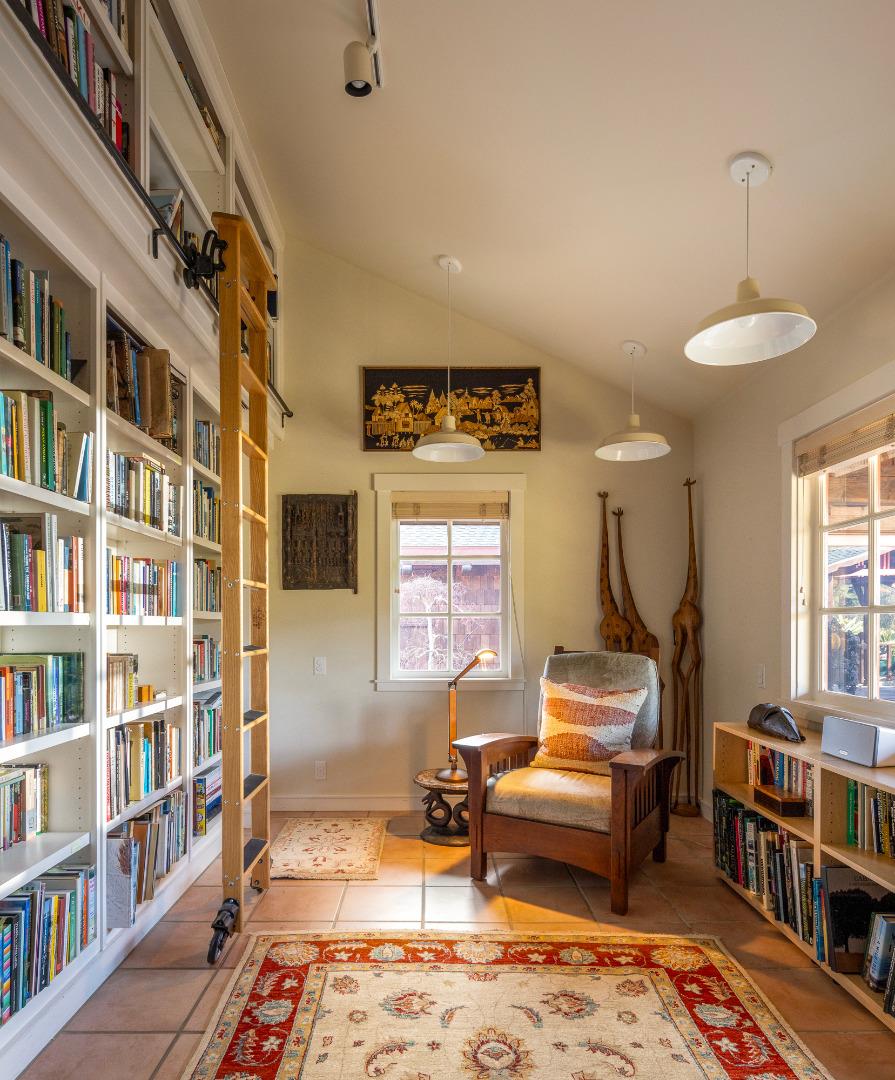 Detail Gallery Image 21 of 42 For 1800 Back Ranch Rd, Santa Cruz,  CA 95060 - 5 Beds | 5 Baths