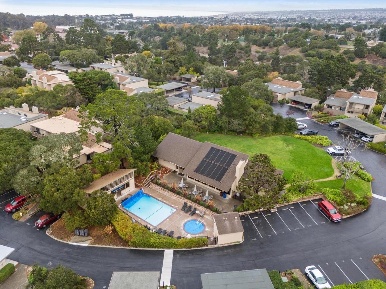 Detail Gallery Image 23 of 24 For 65 Montsalas Dr, Monterey,  CA 93940 - 3 Beds | 2/1 Baths