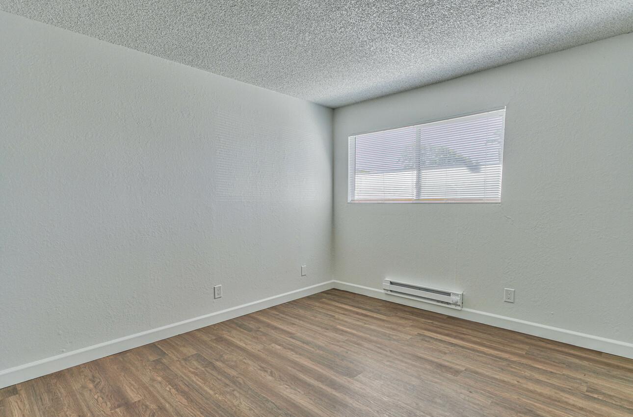 Detail Gallery Image 14 of 28 For 290 Pennsylvania Dr, Watsonville,  CA 95076 - – Beds | – Baths