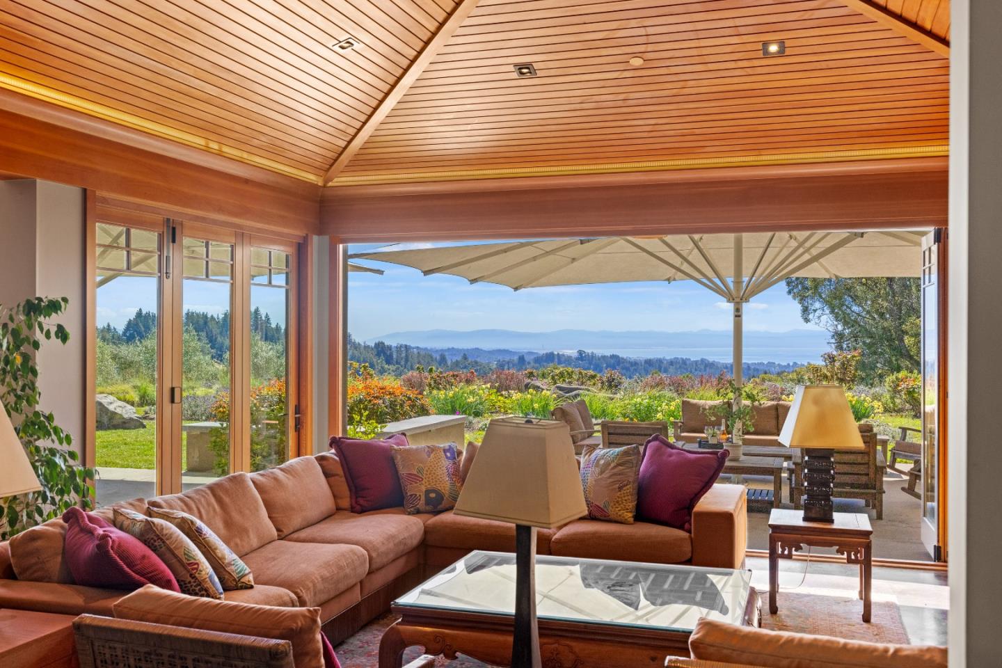 Detail Gallery Image 2 of 109 For 1080 Larsen Rd, Aptos,  CA 95003 - 4 Beds | 5/1 Baths