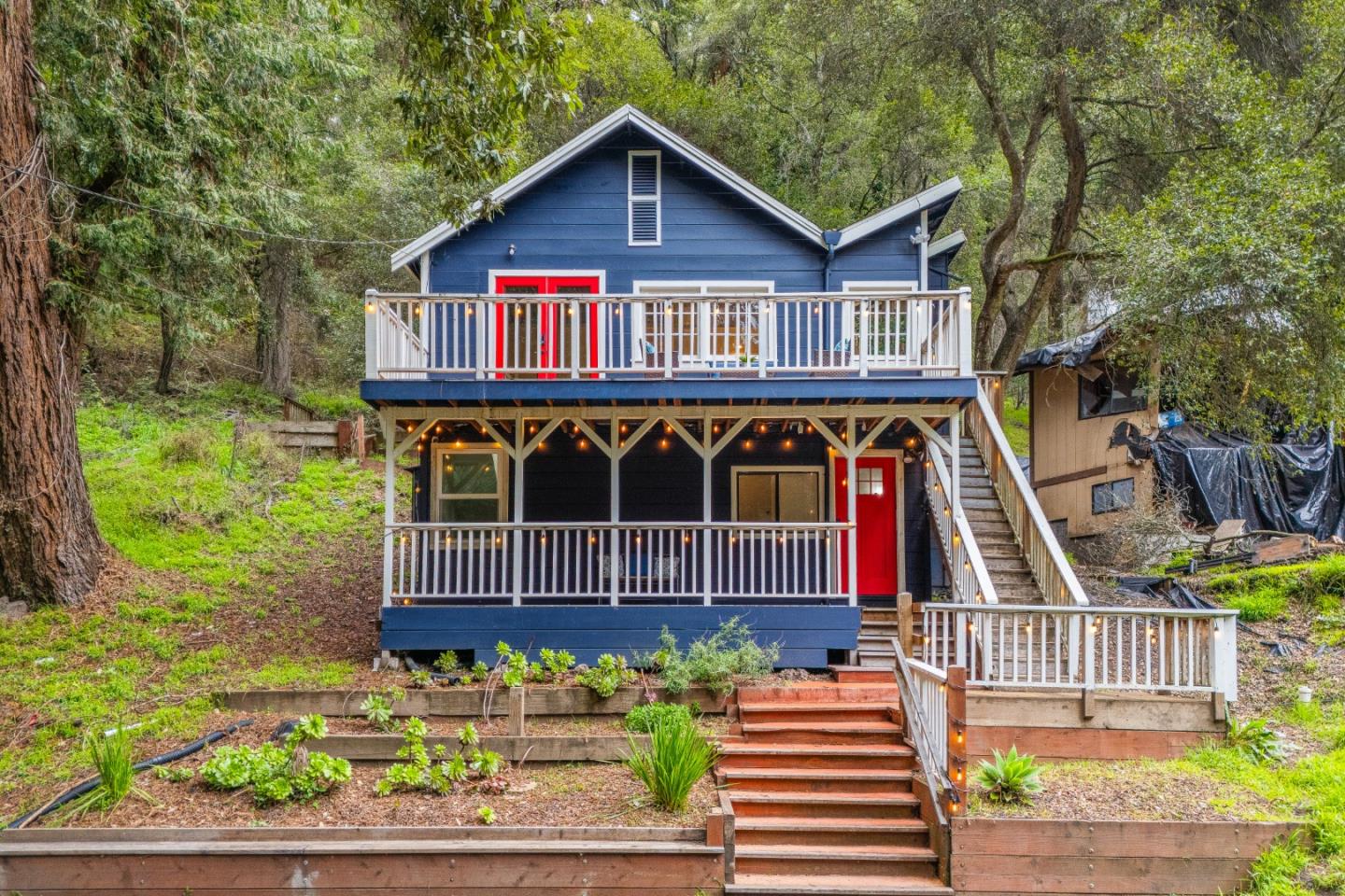 Detail Gallery Image 2 of 36 For 812 Cathedral Dr, Aptos,  CA 95003 - 2 Beds | 1 Baths
