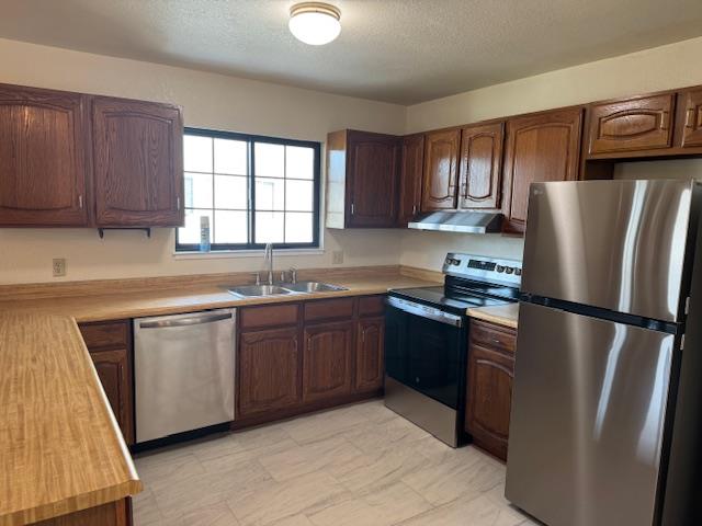 Detail Gallery Image 14 of 17 For 263 Monroe St #D,  Monterey,  CA 93940 - 1 Beds | 1 Baths