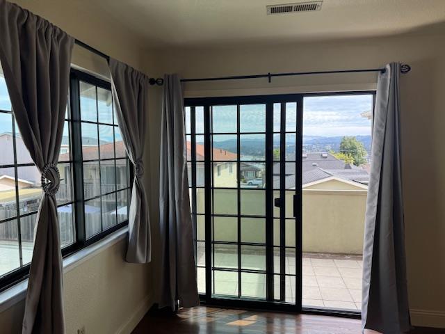 Detail Gallery Image 17 of 17 For 263 Monroe St #D,  Monterey,  CA 93940 - 1 Beds | 1 Baths
