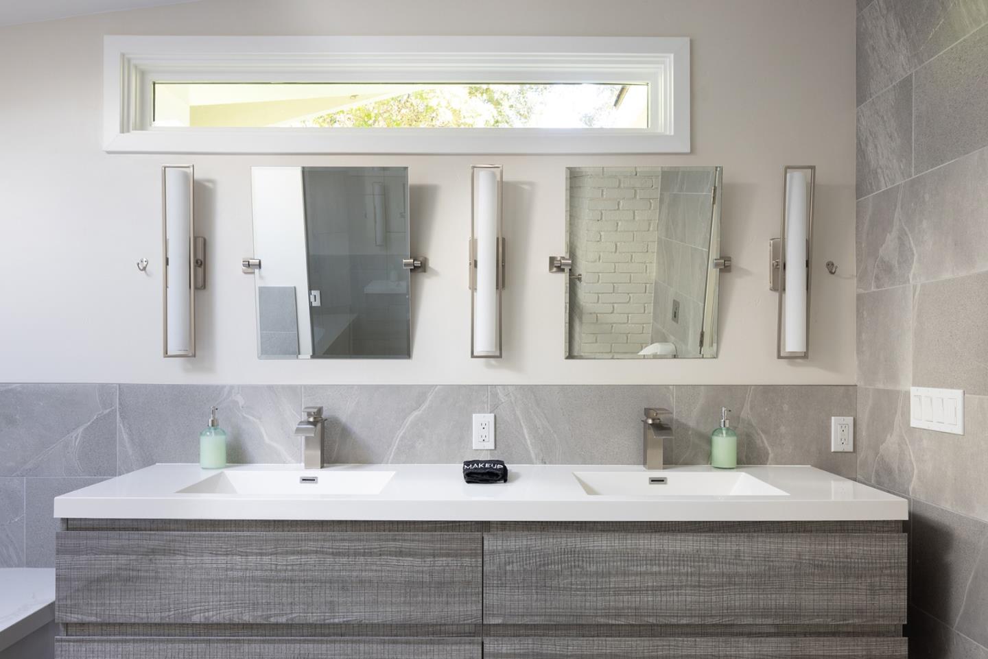 Detail Gallery Image 16 of 32 For 167 El Caminito Rd, Carmel Valley,  CA 93924 - 4 Beds | 4 Baths