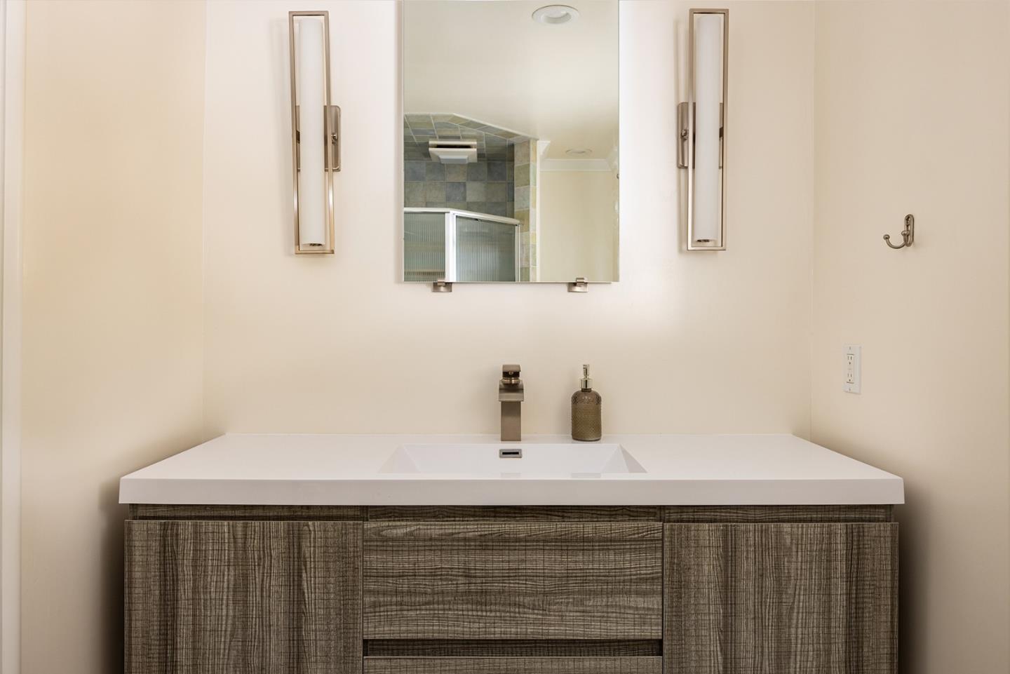 Detail Gallery Image 20 of 32 For 167 El Caminito Rd, Carmel Valley,  CA 93924 - 4 Beds | 4 Baths