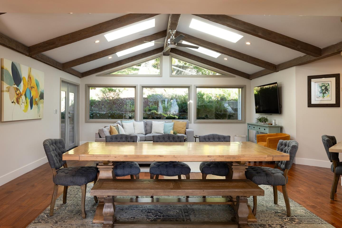 Detail Gallery Image 4 of 32 For 167 El Caminito Rd, Carmel Valley,  CA 93924 - 4 Beds | 4 Baths