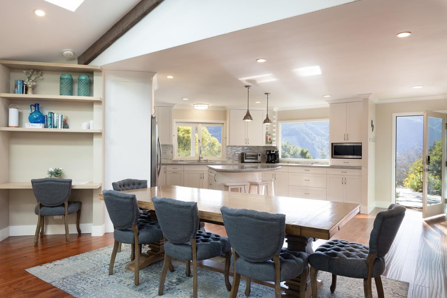 Detail Gallery Image 6 of 32 For 167 El Caminito Rd, Carmel Valley,  CA 93924 - 4 Beds | 4 Baths
