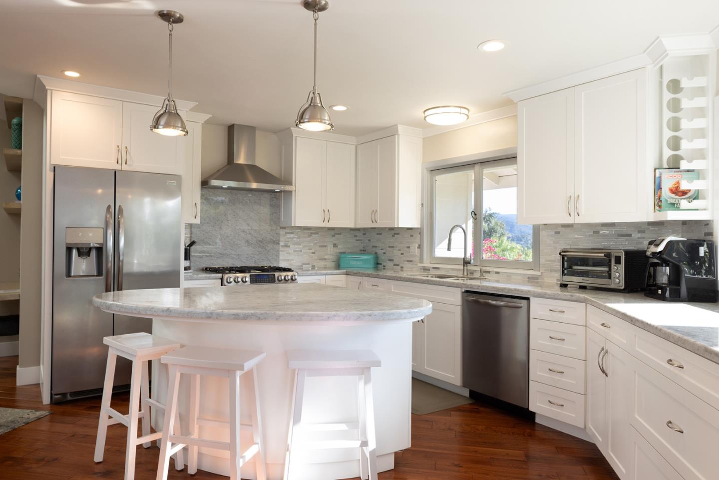 Detail Gallery Image 8 of 32 For 167 El Caminito Rd, Carmel Valley,  CA 93924 - 4 Beds | 4 Baths