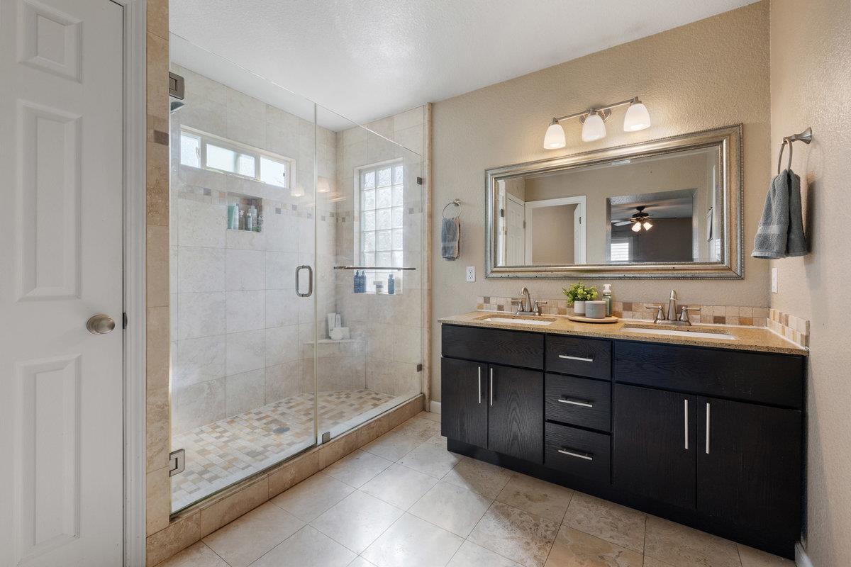 Detail Gallery Image 21 of 48 For 920 Dolores Ct, Tracy,  CA 95376 - 3 Beds | 2/1 Baths