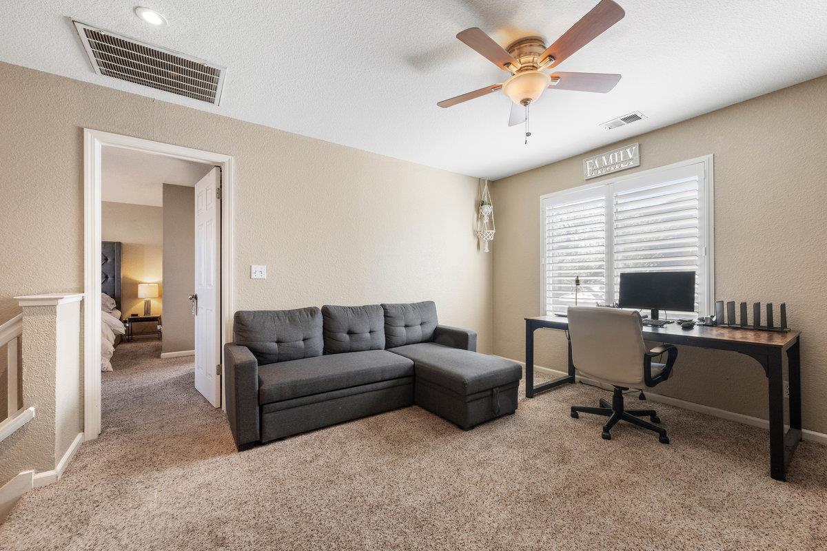 Detail Gallery Image 23 of 48 For 920 Dolores Ct, Tracy,  CA 95376 - 3 Beds | 2/1 Baths
