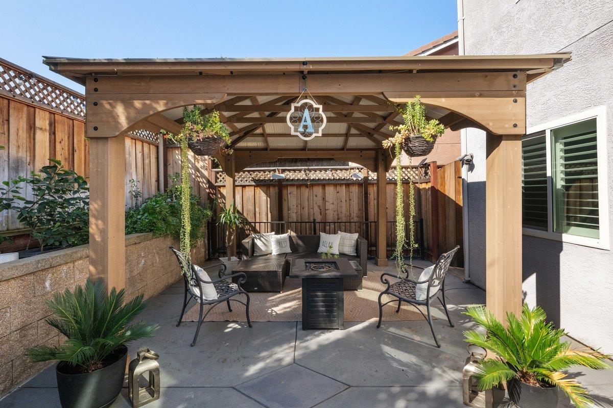 Detail Gallery Image 37 of 48 For 920 Dolores Ct, Tracy,  CA 95376 - 3 Beds | 2/1 Baths