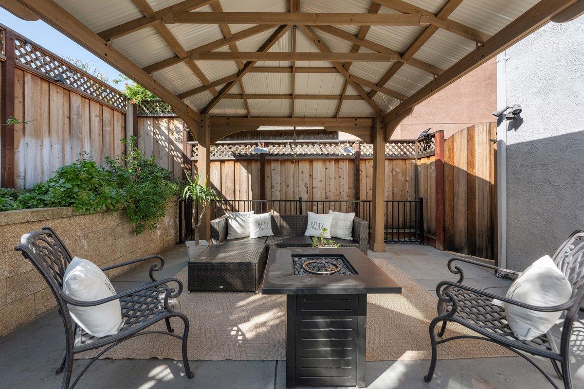 Detail Gallery Image 39 of 48 For 920 Dolores Ct, Tracy,  CA 95376 - 3 Beds | 2/1 Baths