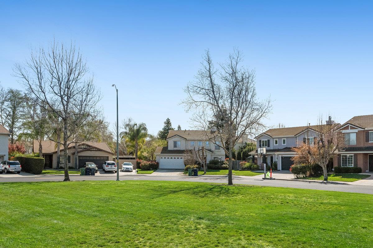 Detail Gallery Image 44 of 48 For 920 Dolores Ct, Tracy,  CA 95376 - 3 Beds | 2/1 Baths