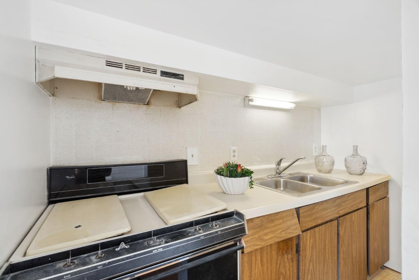 Detail Gallery Image 23 of 32 For 518 Price St, Daly City,  CA 94014 - 3 Beds | 2 Baths