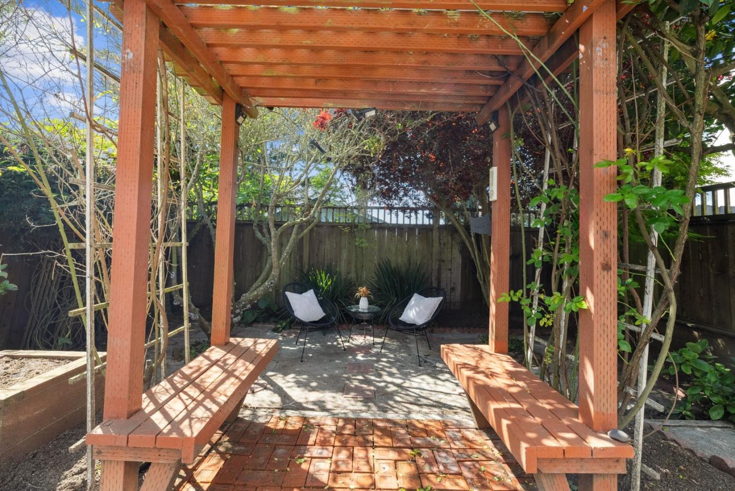 Detail Gallery Image 28 of 32 For 518 Price St, Daly City,  CA 94014 - 3 Beds | 2 Baths