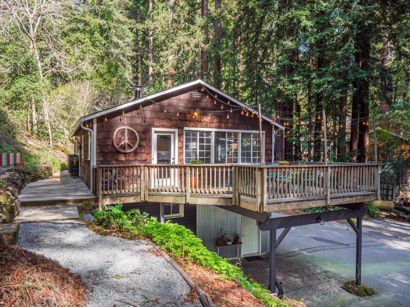 Detail Gallery Image 2 of 72 For 9988 E Zayante Rd, Felton,  CA 95018 - 3 Beds | 2 Baths