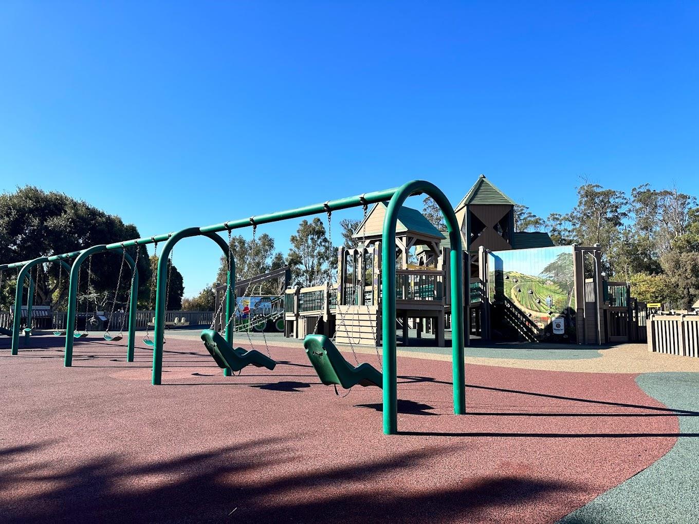 Detail Gallery Image 8 of 9 For 75 S Madeira Ave, Salinas,  CA 93905 - – Beds | – Baths