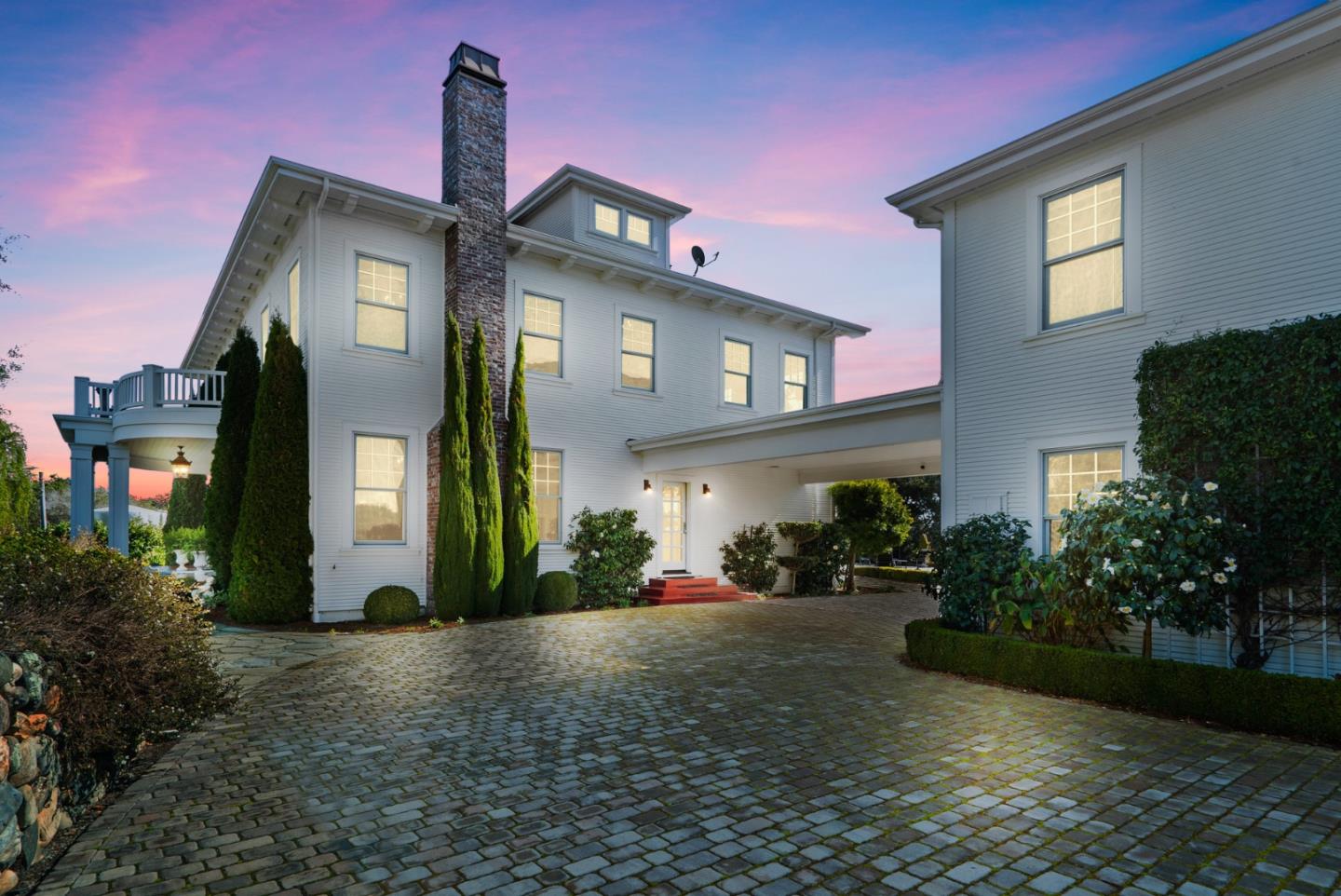 Detail Gallery Image 10 of 97 For 155 Scarlet Ct, Watsonville,  CA 95076 - 3 Beds | 3/1 Baths