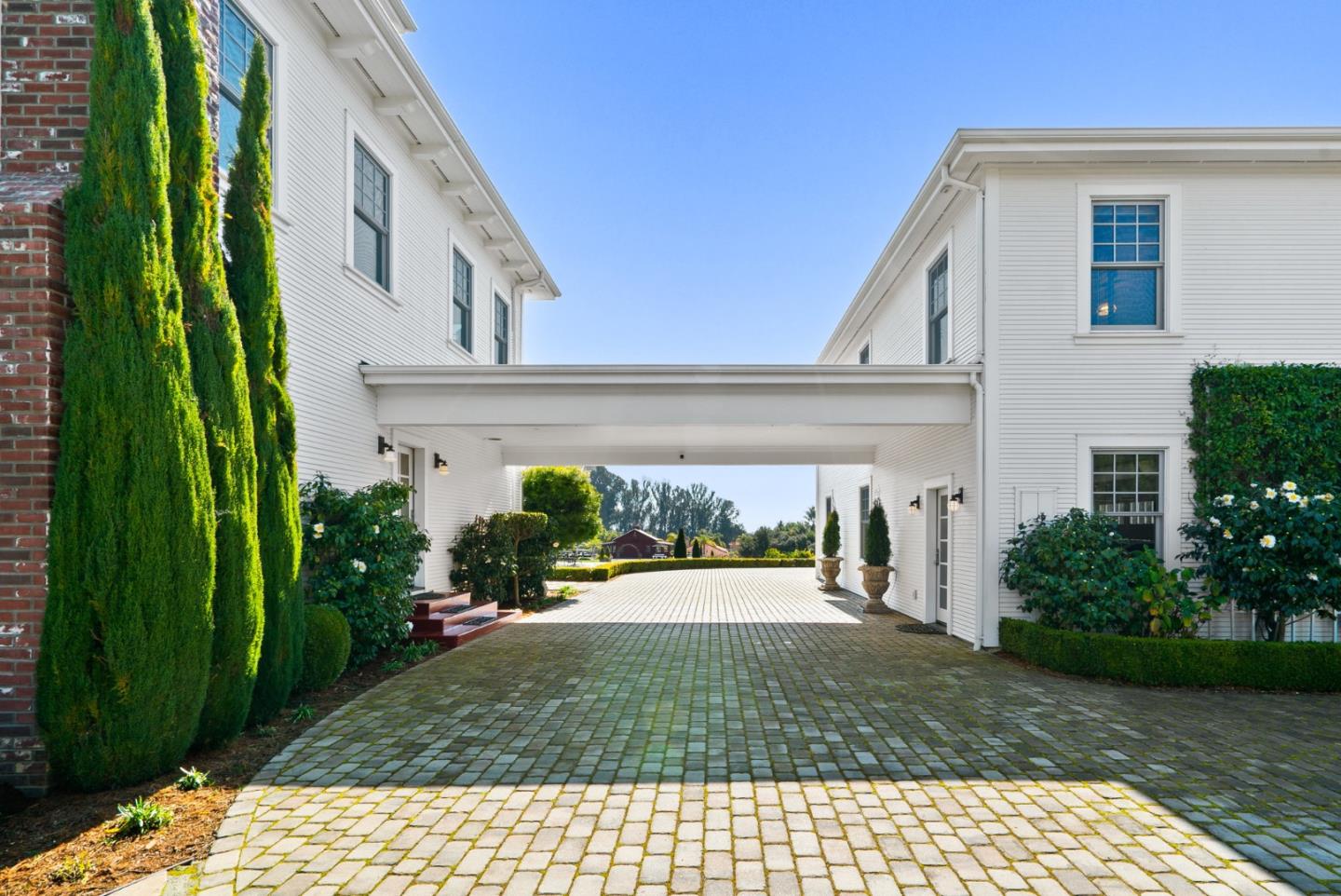 Detail Gallery Image 53 of 97 For 155 Scarlet Ct, Watsonville,  CA 95076 - 3 Beds | 3/1 Baths