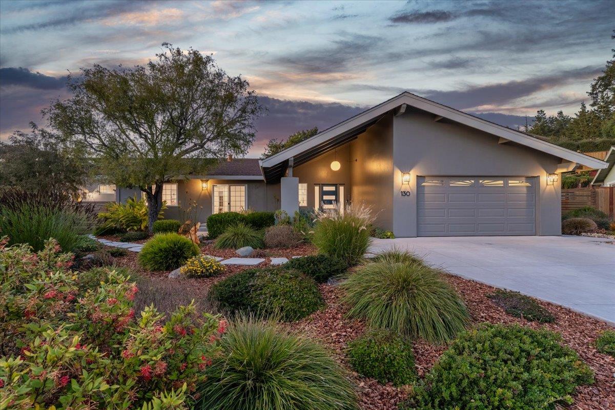 Detail Gallery Image 2 of 47 For 130 Thunderbird Ct, Aptos,  CA 95003 - 3 Beds | 2 Baths