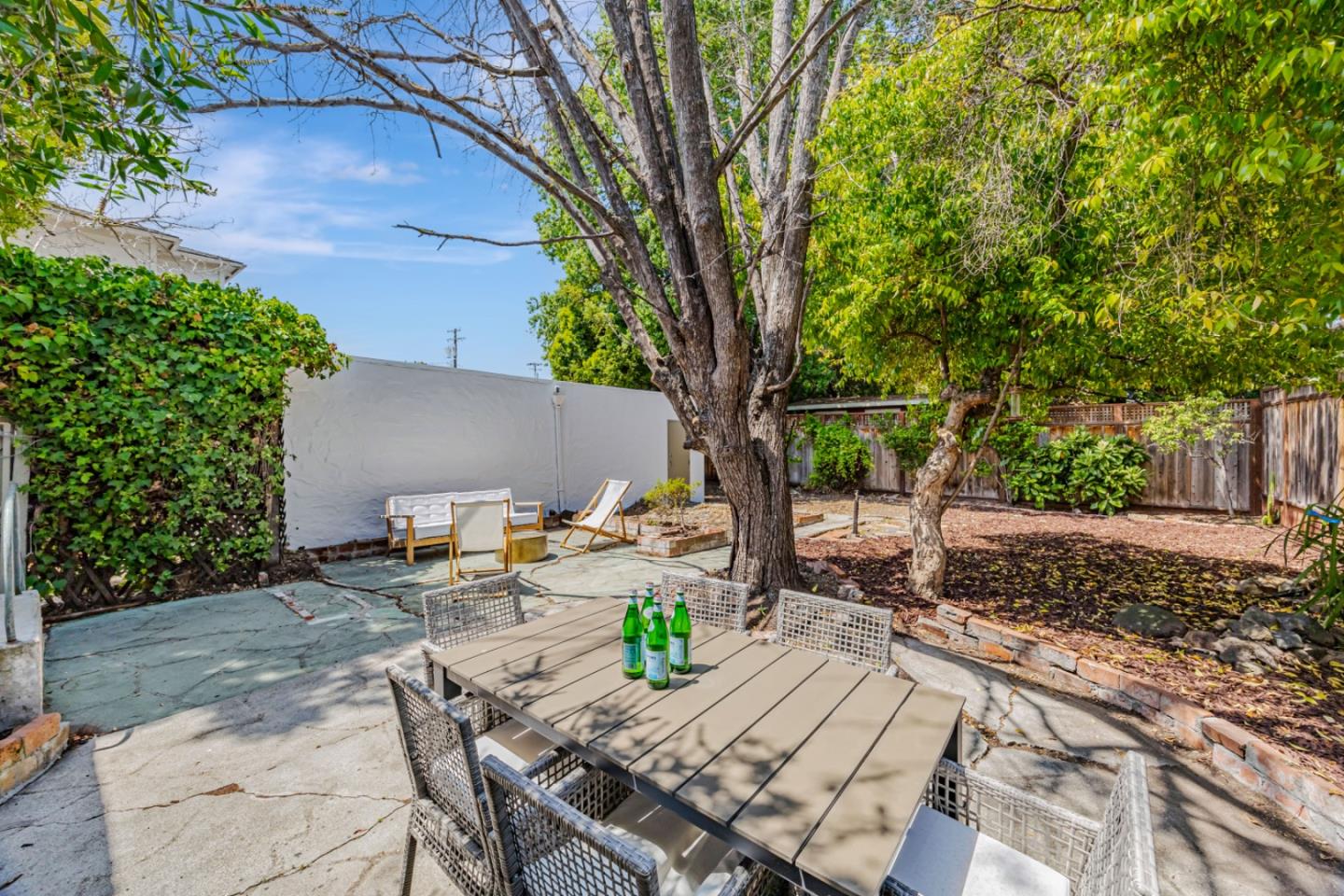 Detail Gallery Image 27 of 34 For 470 Matadero Ave, Palo Alto,  CA 94306 - 2 Beds | 1 Baths