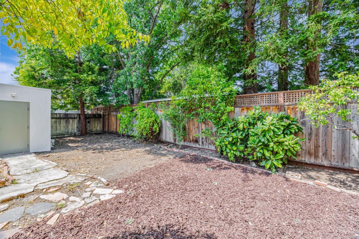 Detail Gallery Image 28 of 34 For 470 Matadero Ave, Palo Alto,  CA 94306 - 2 Beds | 1 Baths