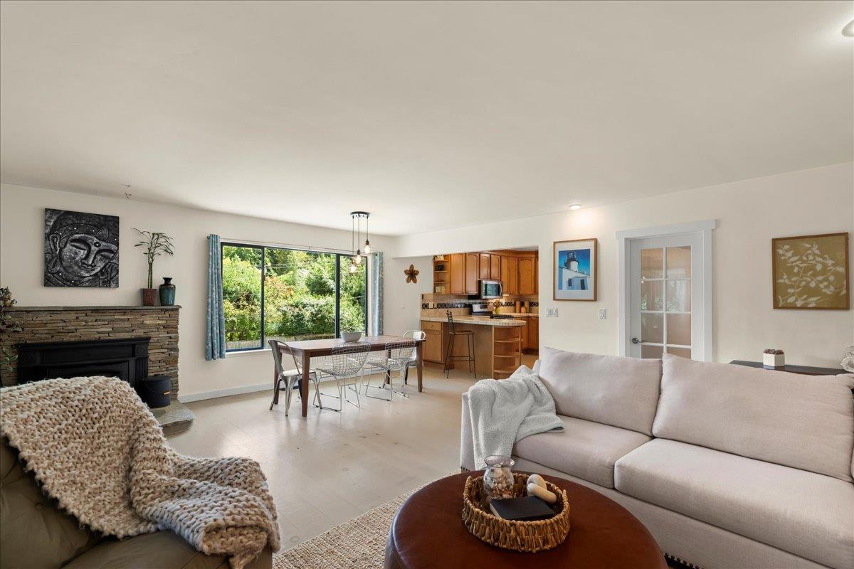 Detail Gallery Image 10 of 40 For 17615 Mountain Charlie Rd, Los Gatos,  CA 95033 - 5 Beds | 2 Baths